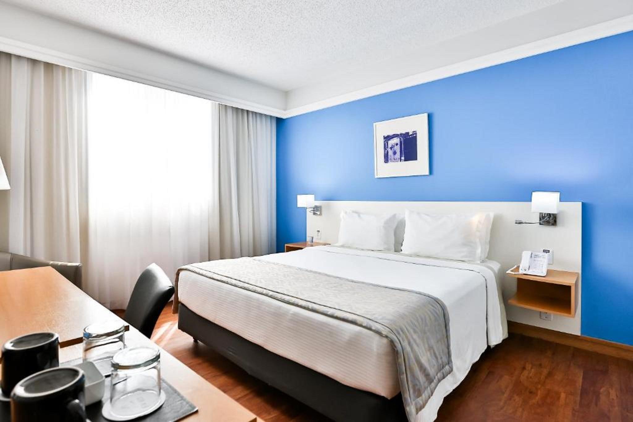 Slaviero Downtown Hotel 4*